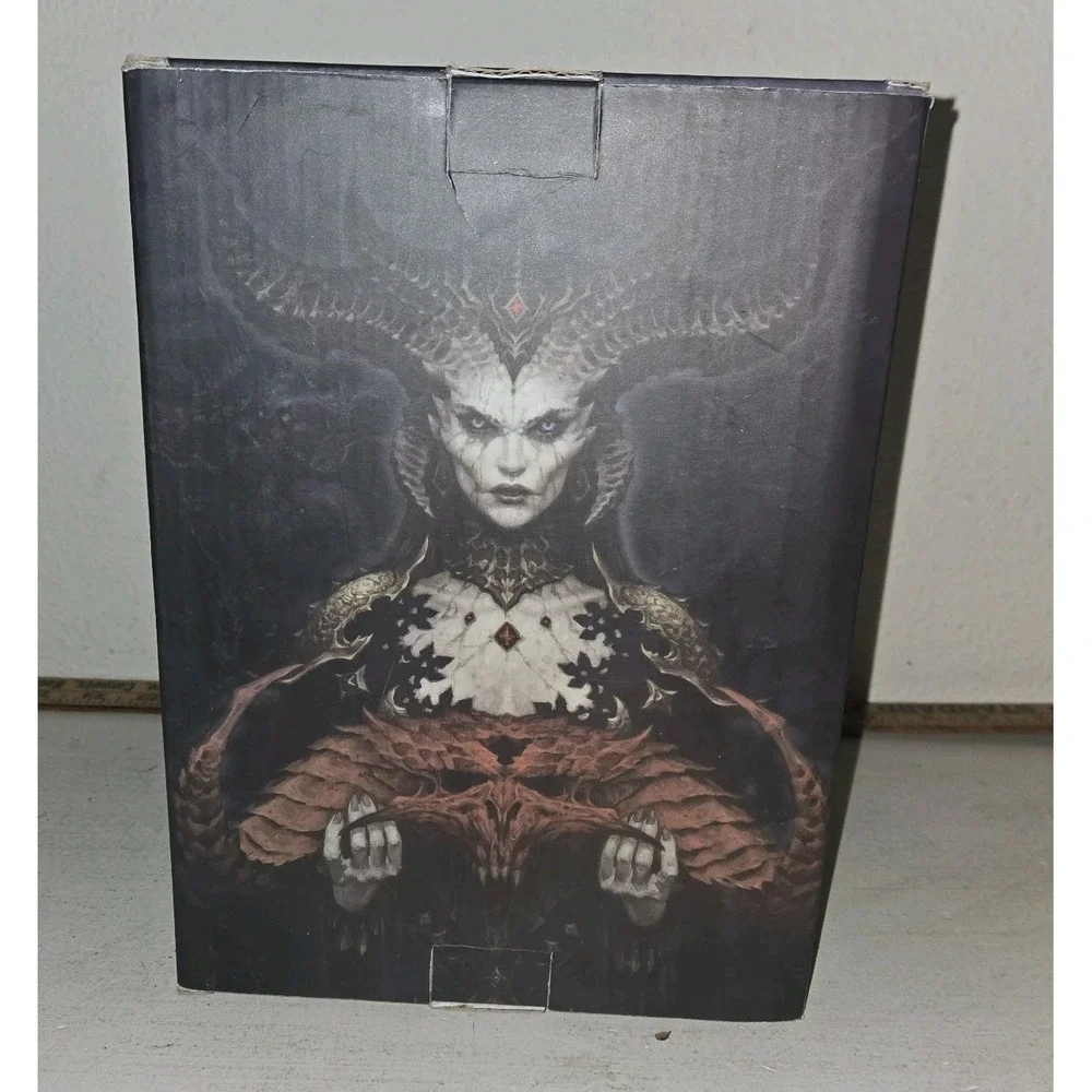 Diablo IV 4 Limited Edition Inarius & Lilith Stein 24 oz Heavy Cast Mug Blizzard - Picture 2 of 9